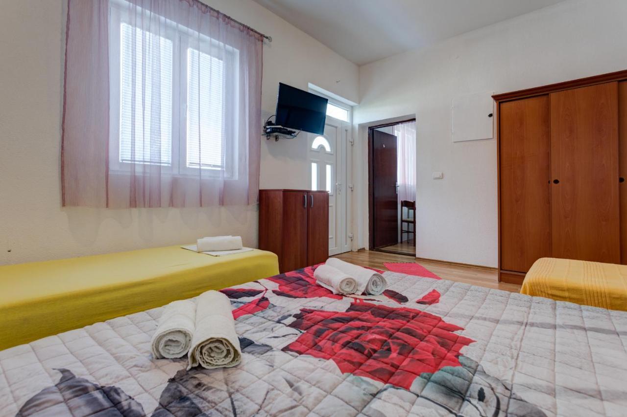 Apartments Lungomare Tivat Buitenkant foto