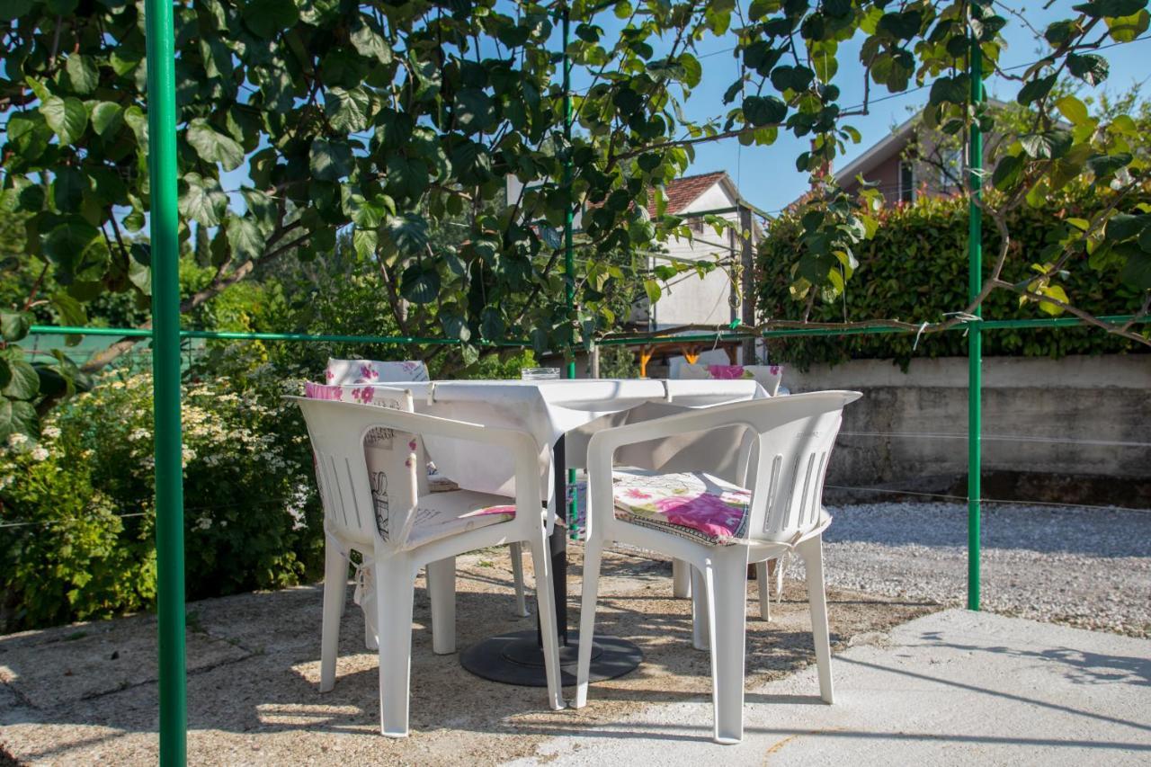 Apartments Lungomare Tivat Buitenkant foto