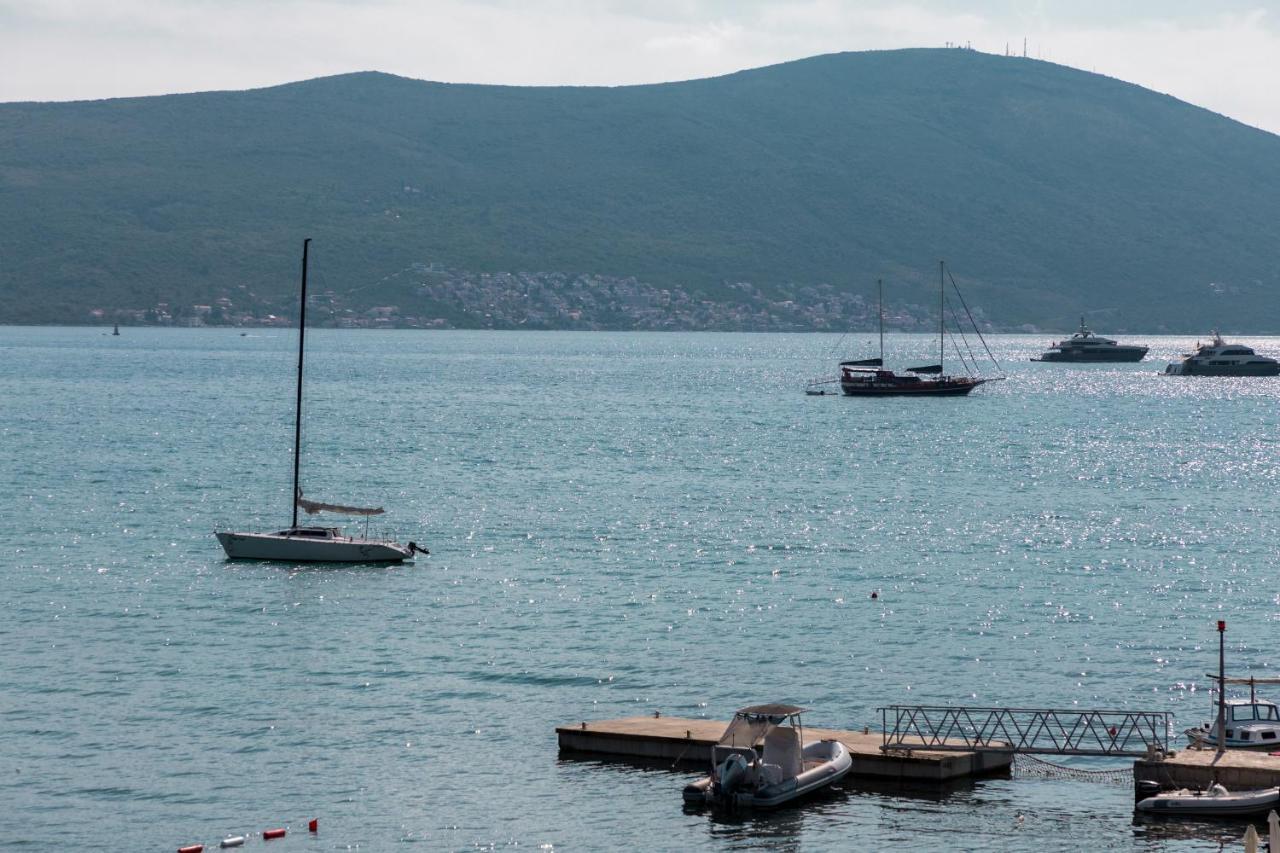 Apartments Lungomare Tivat Buitenkant foto